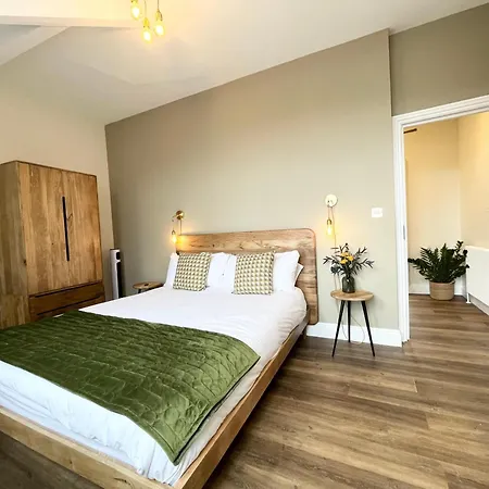 Modern Central One Bedroom Apartment In Penzance Exterior photo