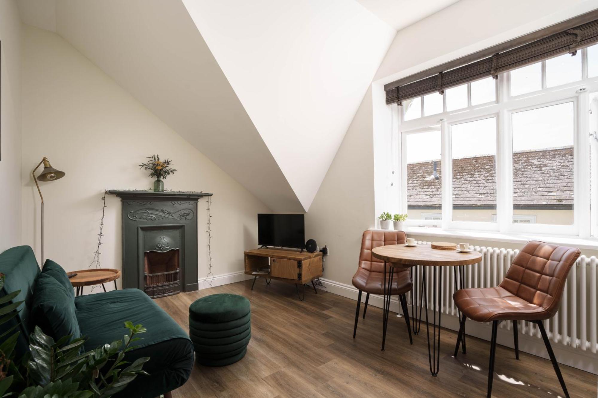 Modern One Bedroom In